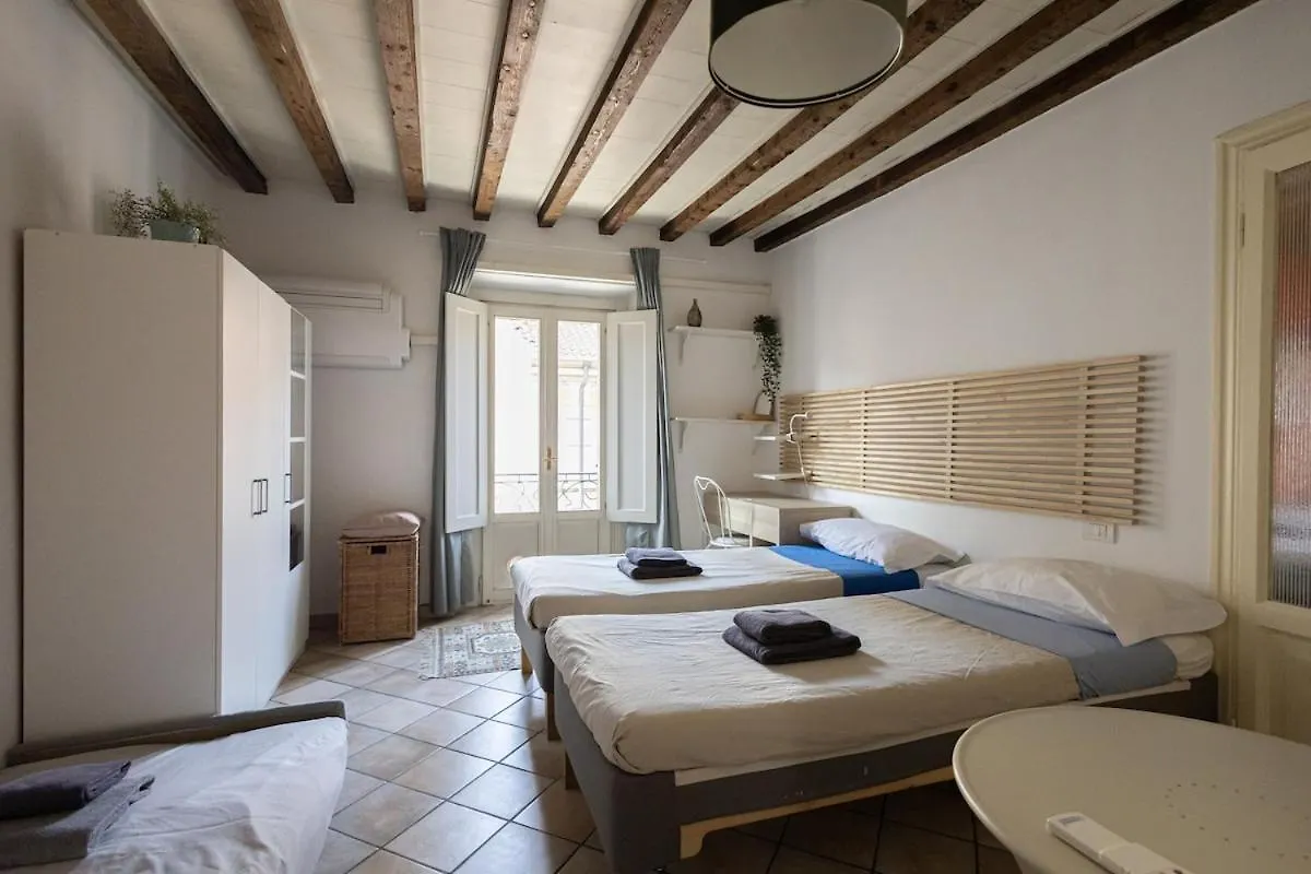 Appartement Elegant Naviglio Cool Area Large 5 Pax With Elevator à Milan
