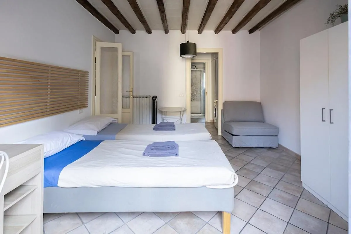 Appartement Elegant Naviglio Cool Area Large 5 Pax With Elevator à Milan